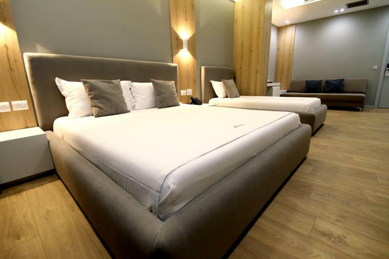 Hotel One فلورا المظهر الخارجي الصورة